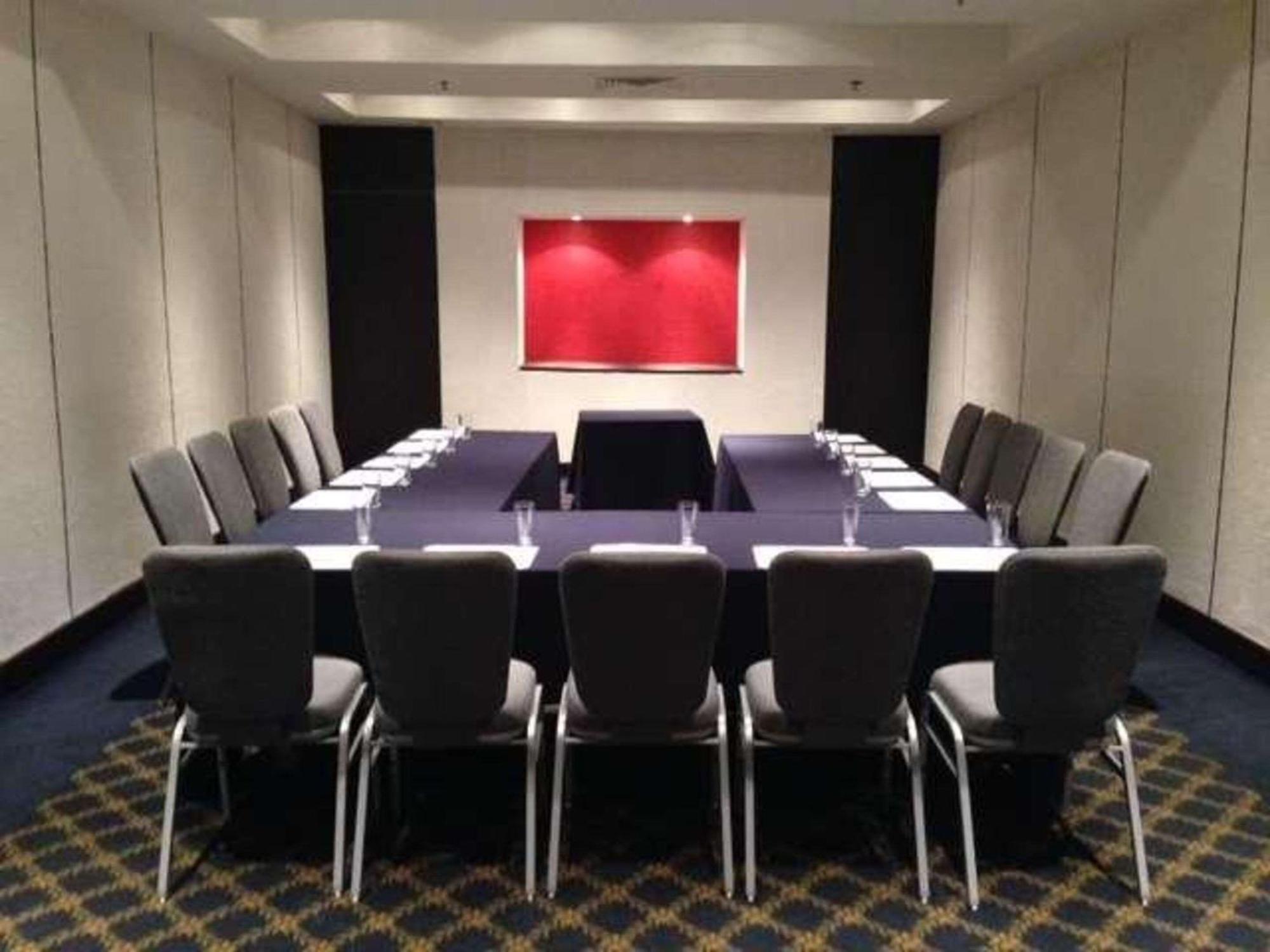 Radisson Paraiso Hotel Mexico by Eksteriør bilde A meeting room at the hotel